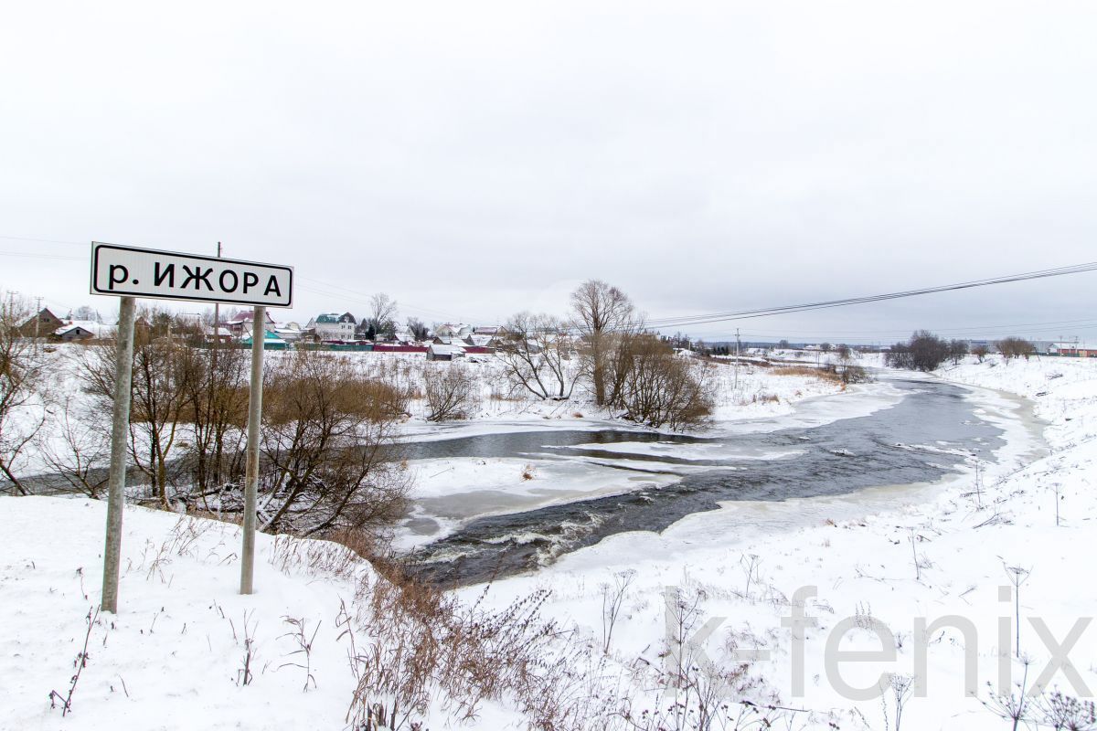 дом 100 метров, участок 13 сот