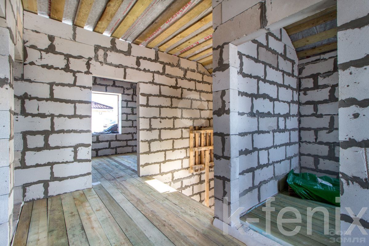 дом 142 метров, участок 7 сот