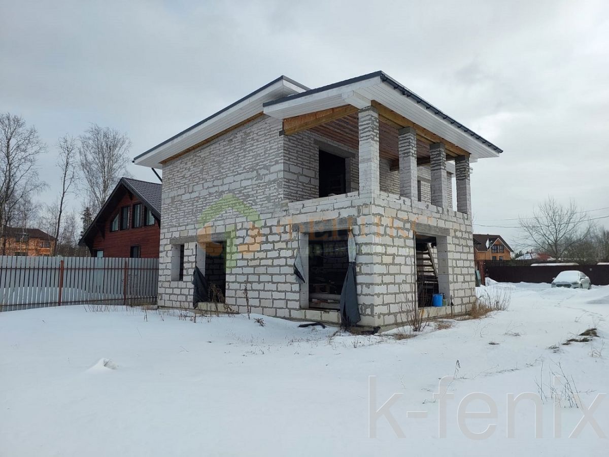 дом 198 метров, участок 10 сот