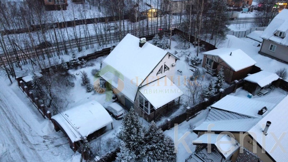 дом 172 метров, участок 8 сот