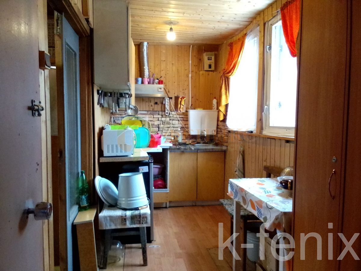 дом 98 метров, участок 6 сот