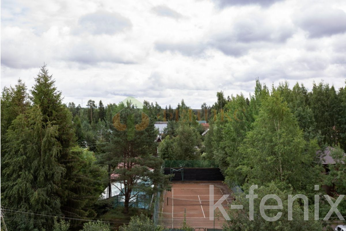 дом 360 метров, участок 24 сот