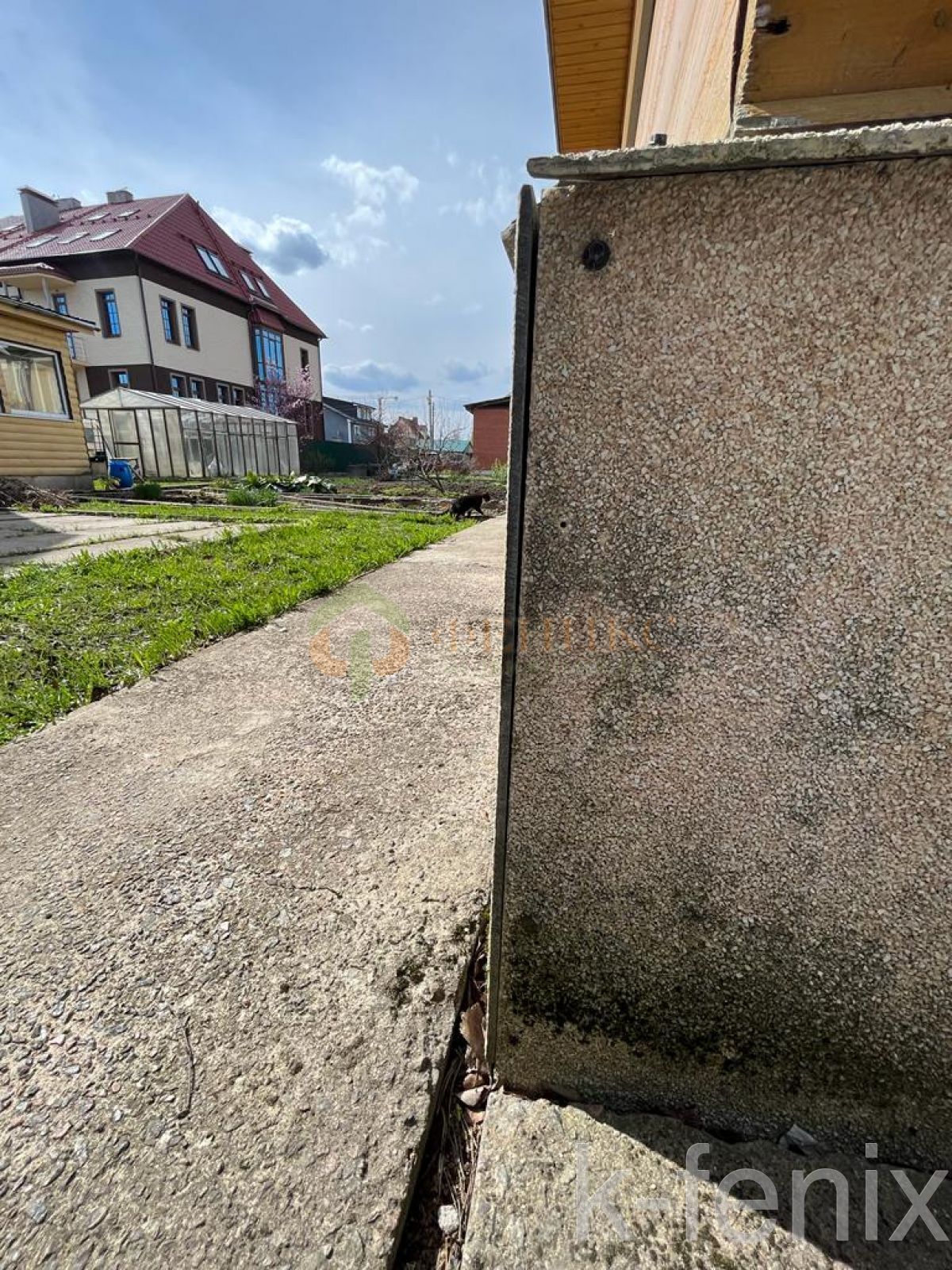дом 250 метров, участок 13 сот