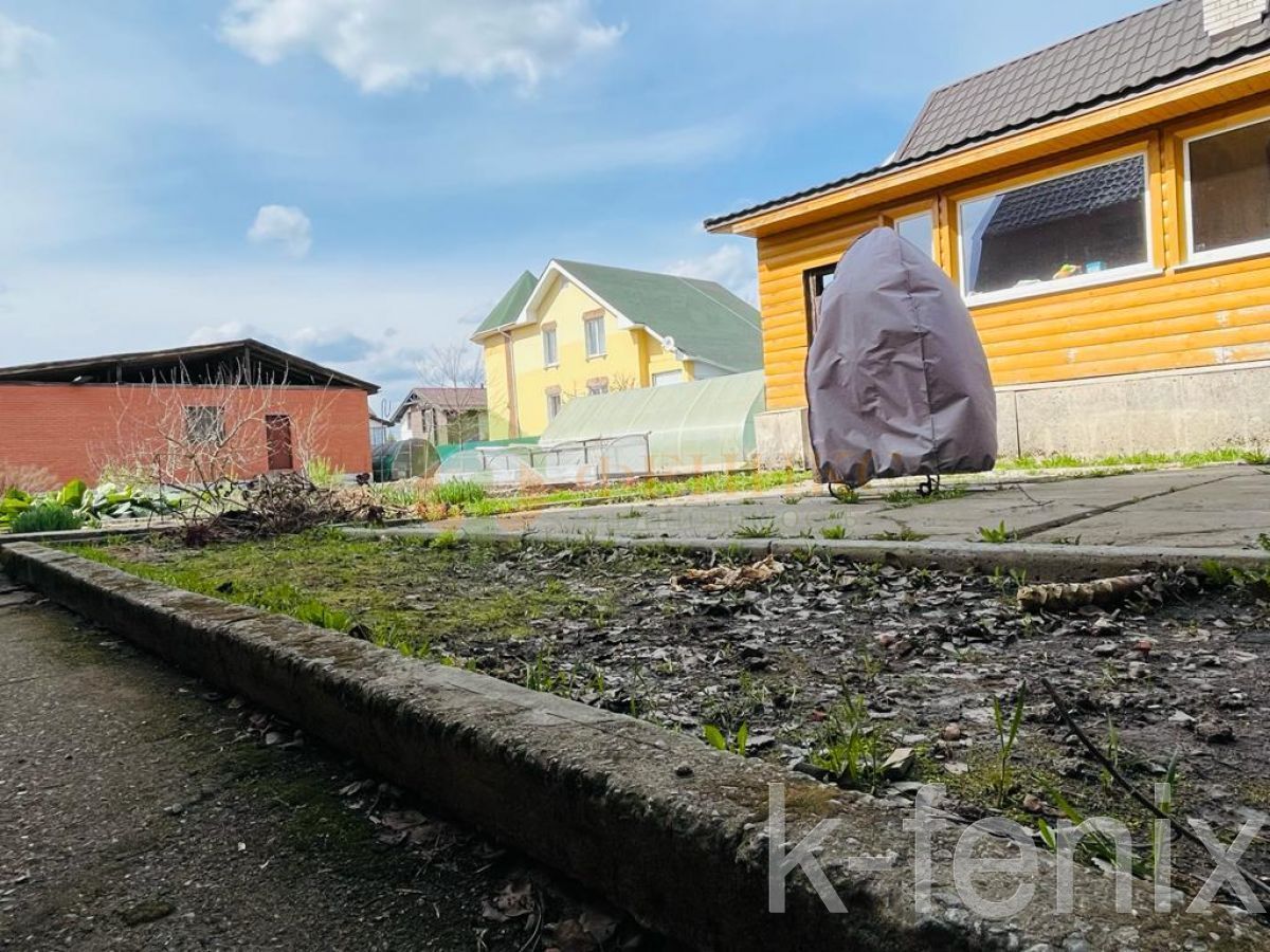 дом 250 метров, участок 13 сот