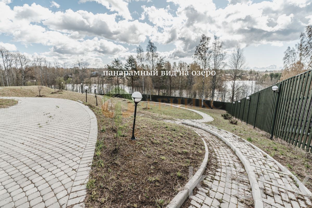 дом 246 метров, участок 30 сот