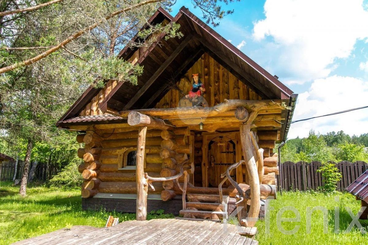 дом 300 метров, участок 70 сот