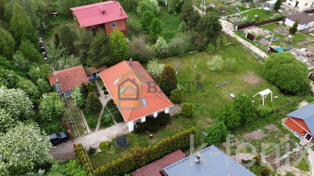 дом 170 метров, участок 15 сот