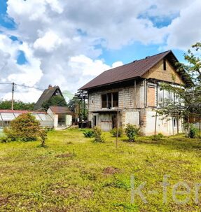дом 120 метров, участок 12 сот