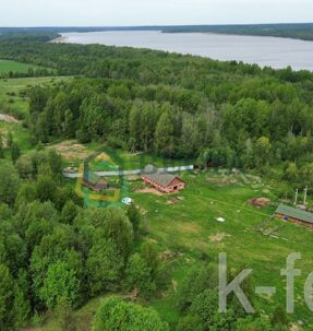 дом 200 метров, участок 960 сот