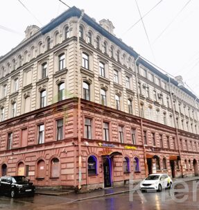 комната 102 метров