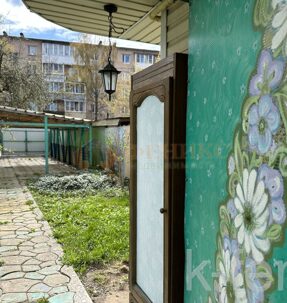 дом 100 метров, участок 1 сот