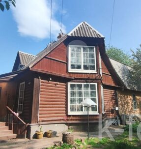 дом 210 метров, участок 12 сот