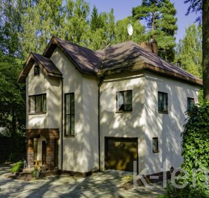 дом 360 метров, участок 28 сот